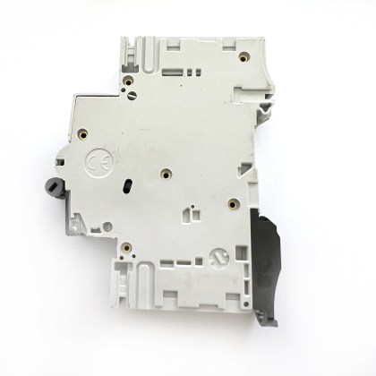 GE General Electric EP61 672048 C32 32A 32 Amp MCB Circuit Breaker Type C